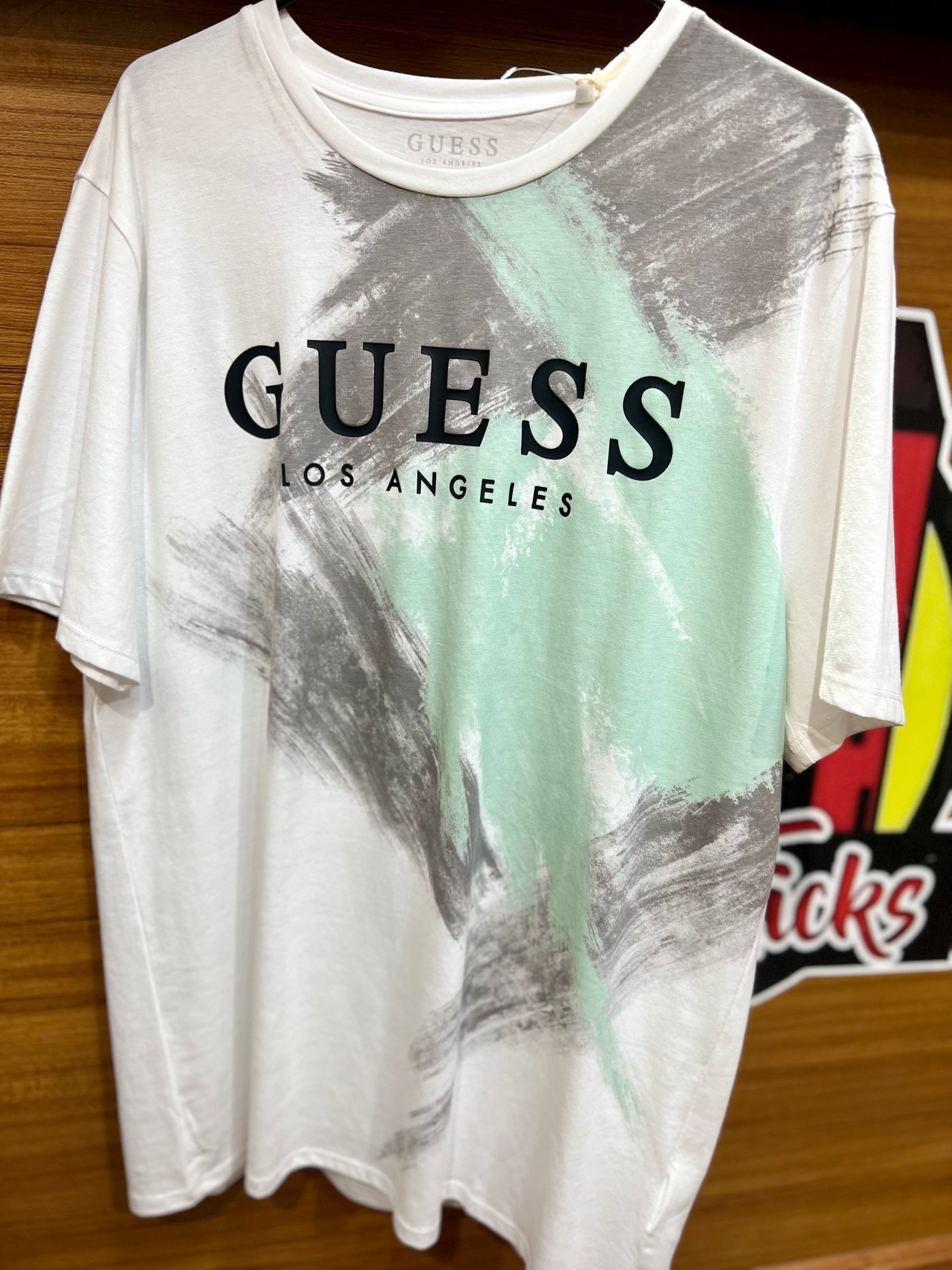 Guess Tee