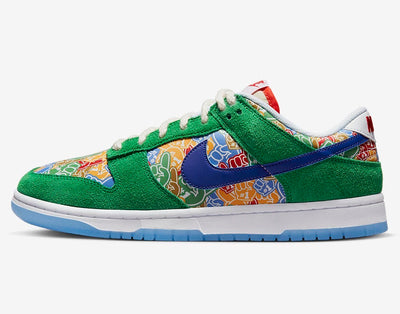 Nike Dunk Low “Foam Finger”