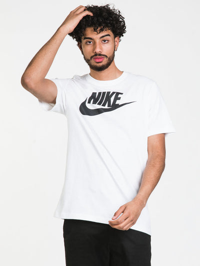 NIKE Icon Futura Tee