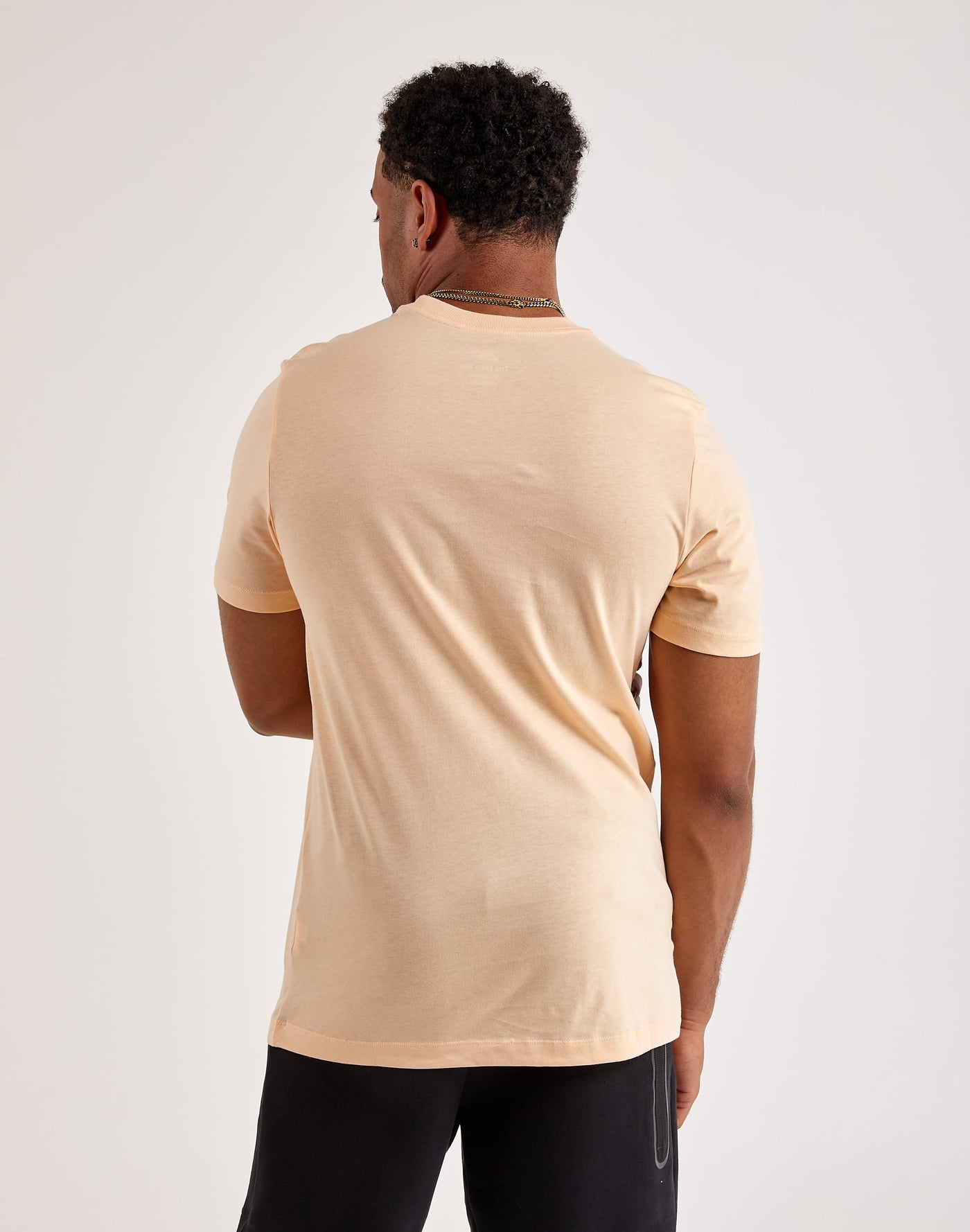 NIKE SPORTSWEAR TEE