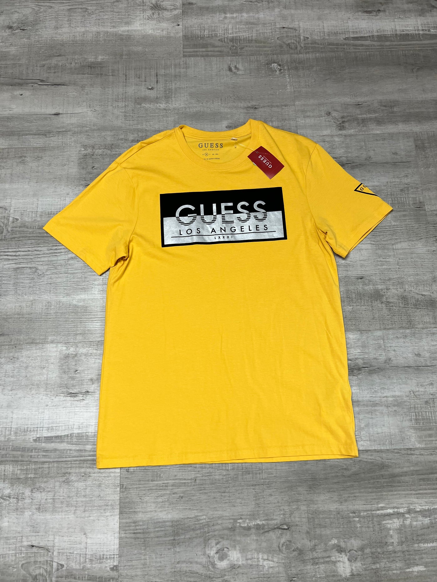 Guess Tee