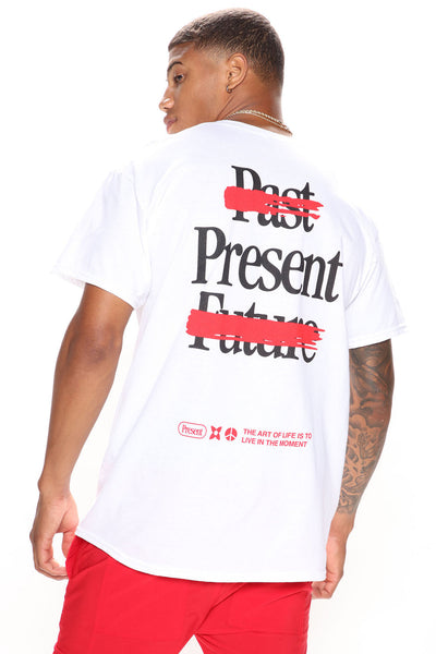 Present short sleeve tee